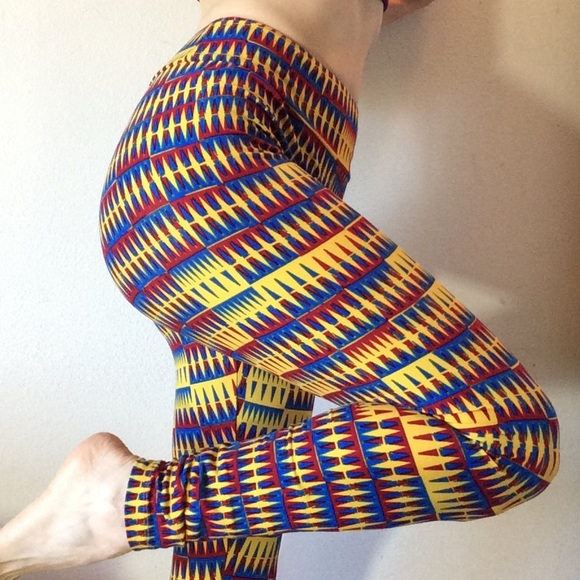 SOLD Music Heartbeat Lularoe Wild One Leggings